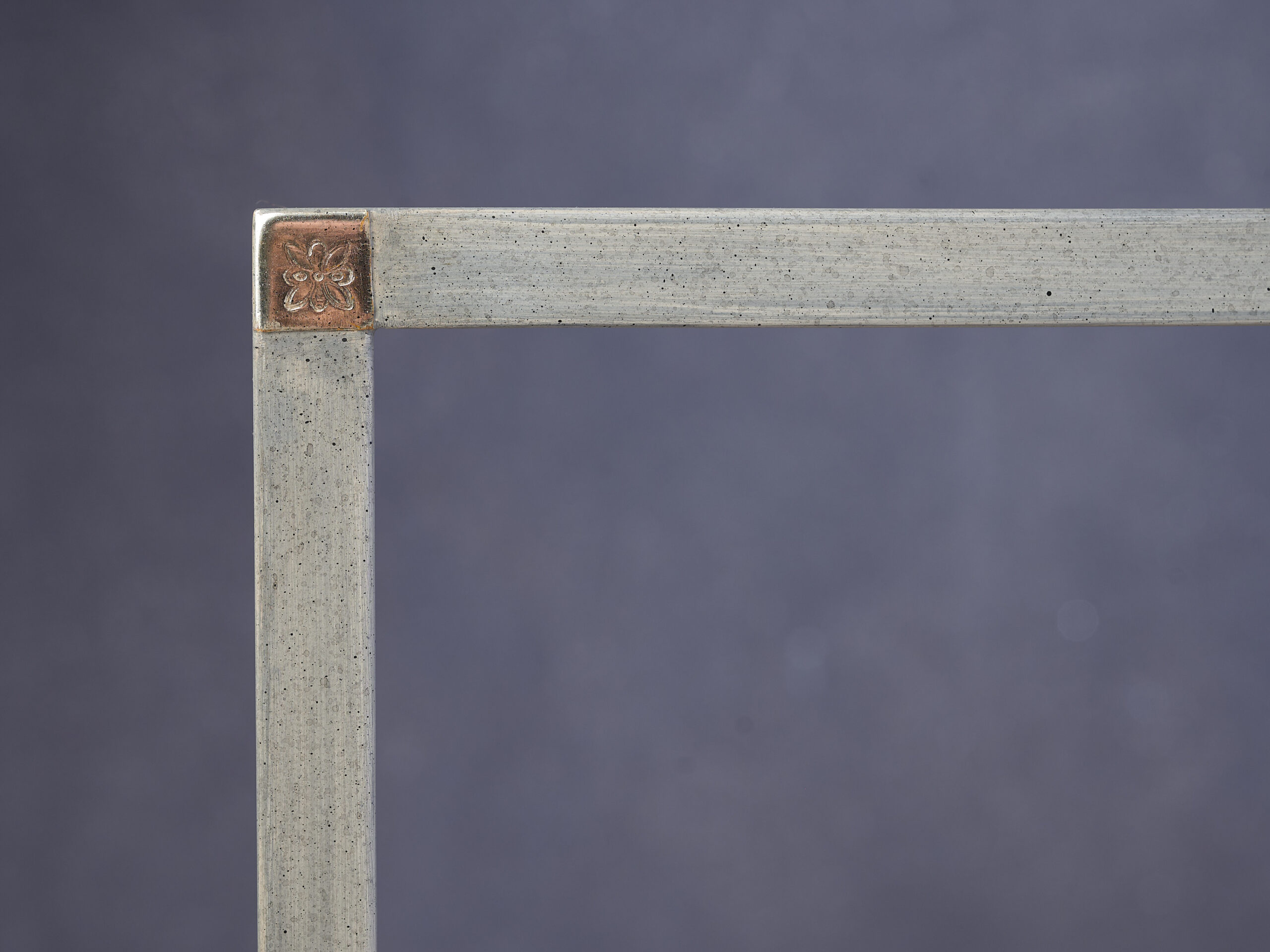 Vergolderrahmen E2010 Blumenpunze 30x40 – Bild 3