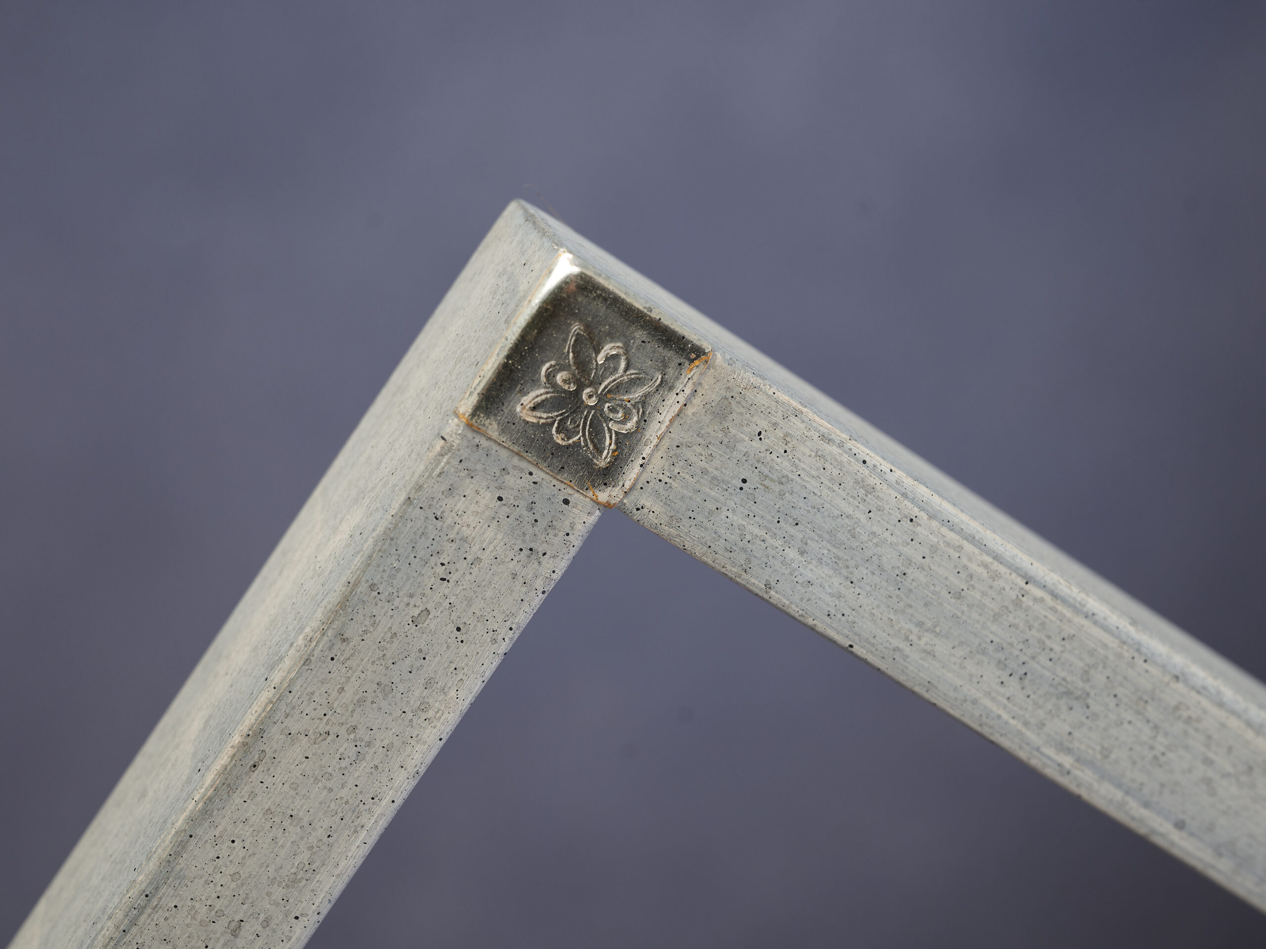 Vergolderrahmen E2010 Blumenpunze 30x40 – Bild 2